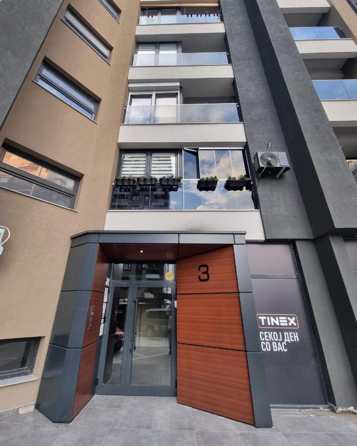 Modern & Trendy Apartment Skopje Buitenkant foto