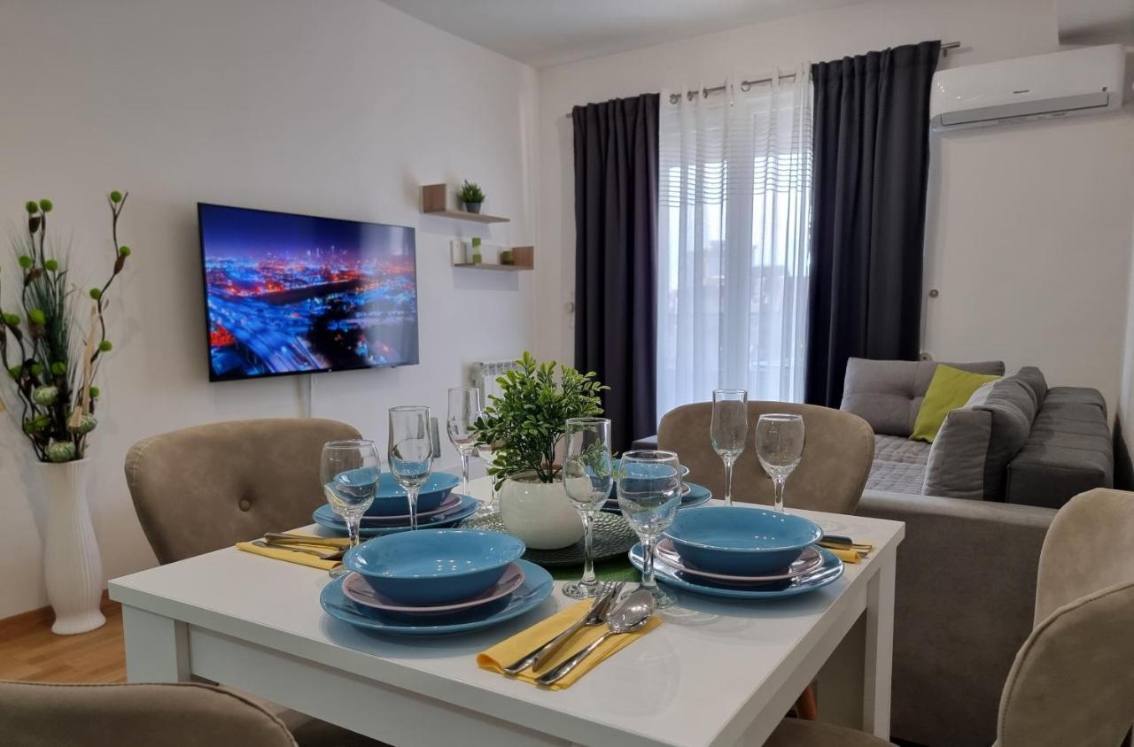 Modern & Trendy Apartment Skopje Buitenkant foto