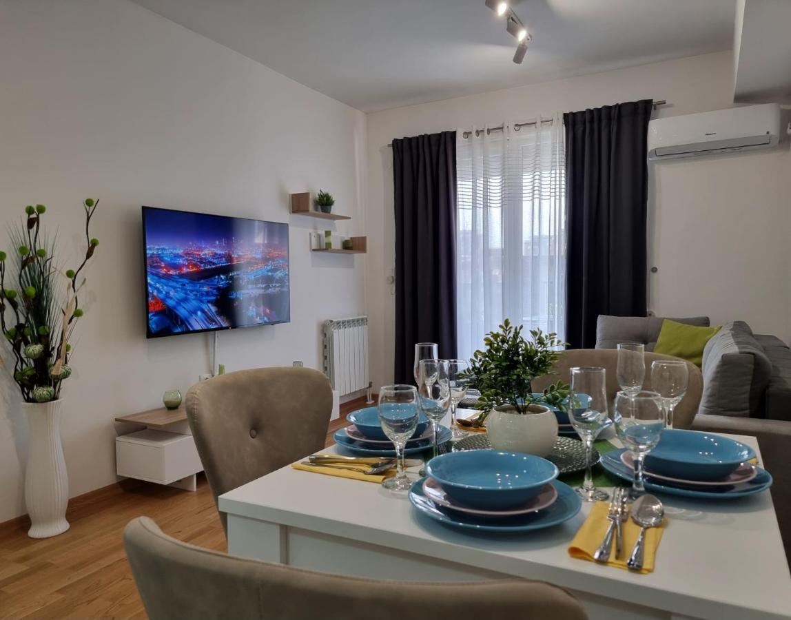 Modern & Trendy Apartment Skopje Buitenkant foto