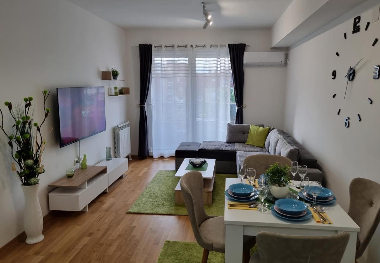Modern & Trendy Apartment Skopje Buitenkant foto