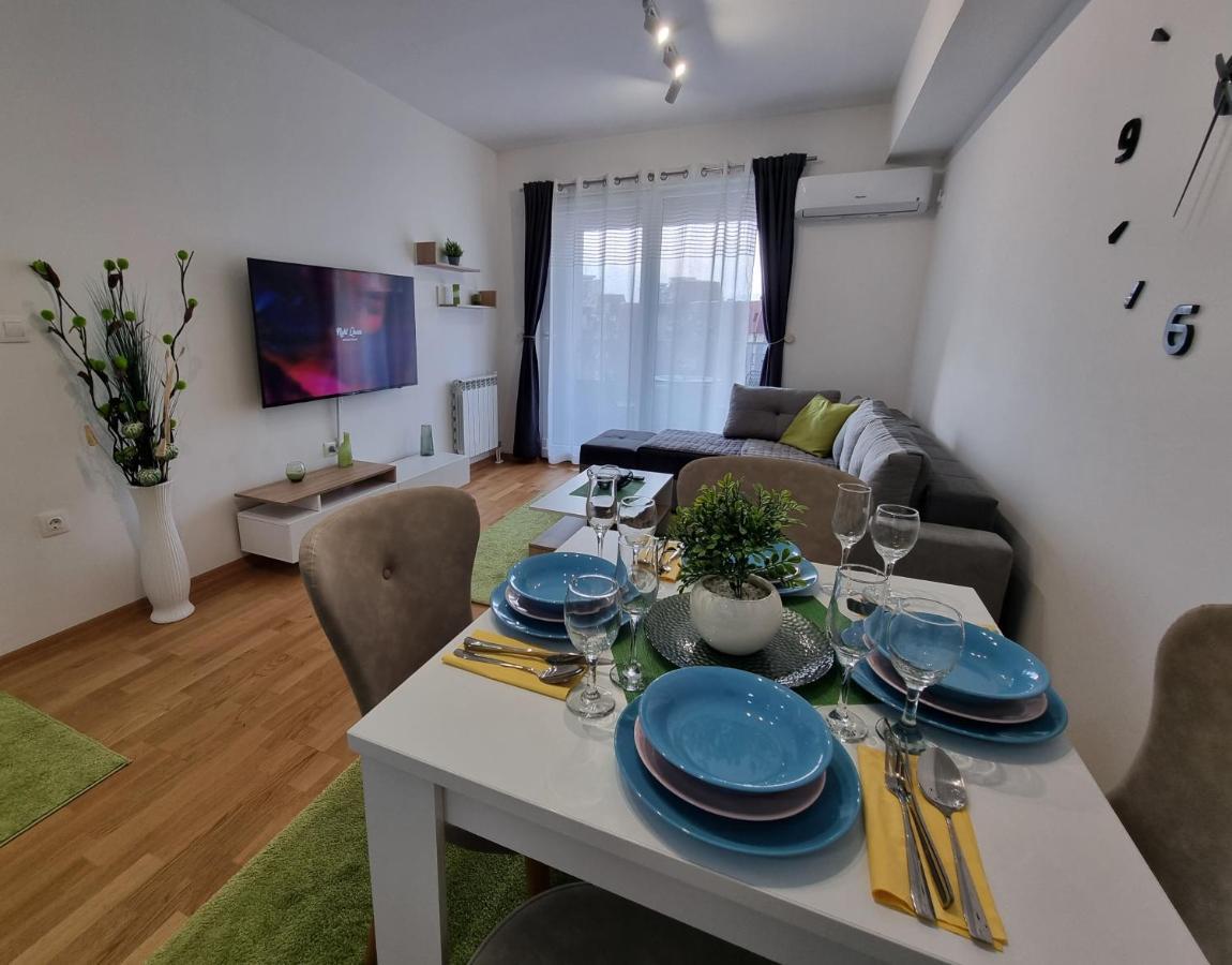 Modern & Trendy Apartment Skopje Buitenkant foto