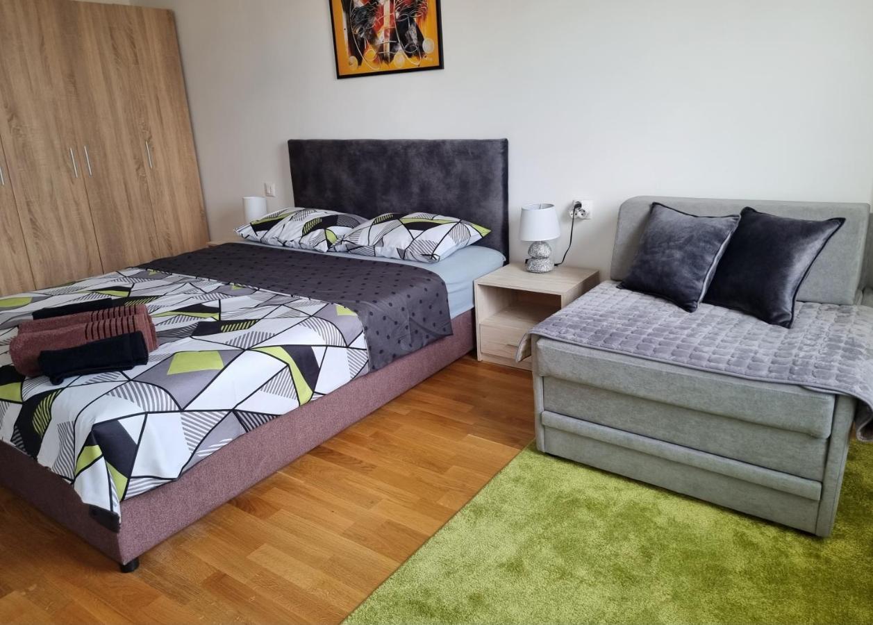 Modern & Trendy Apartment Skopje Buitenkant foto